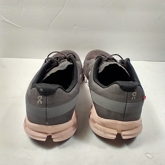 ON Running Cloudflow Lightweight Running Shoes Women's sz 7.5 - Picture 4 of 11